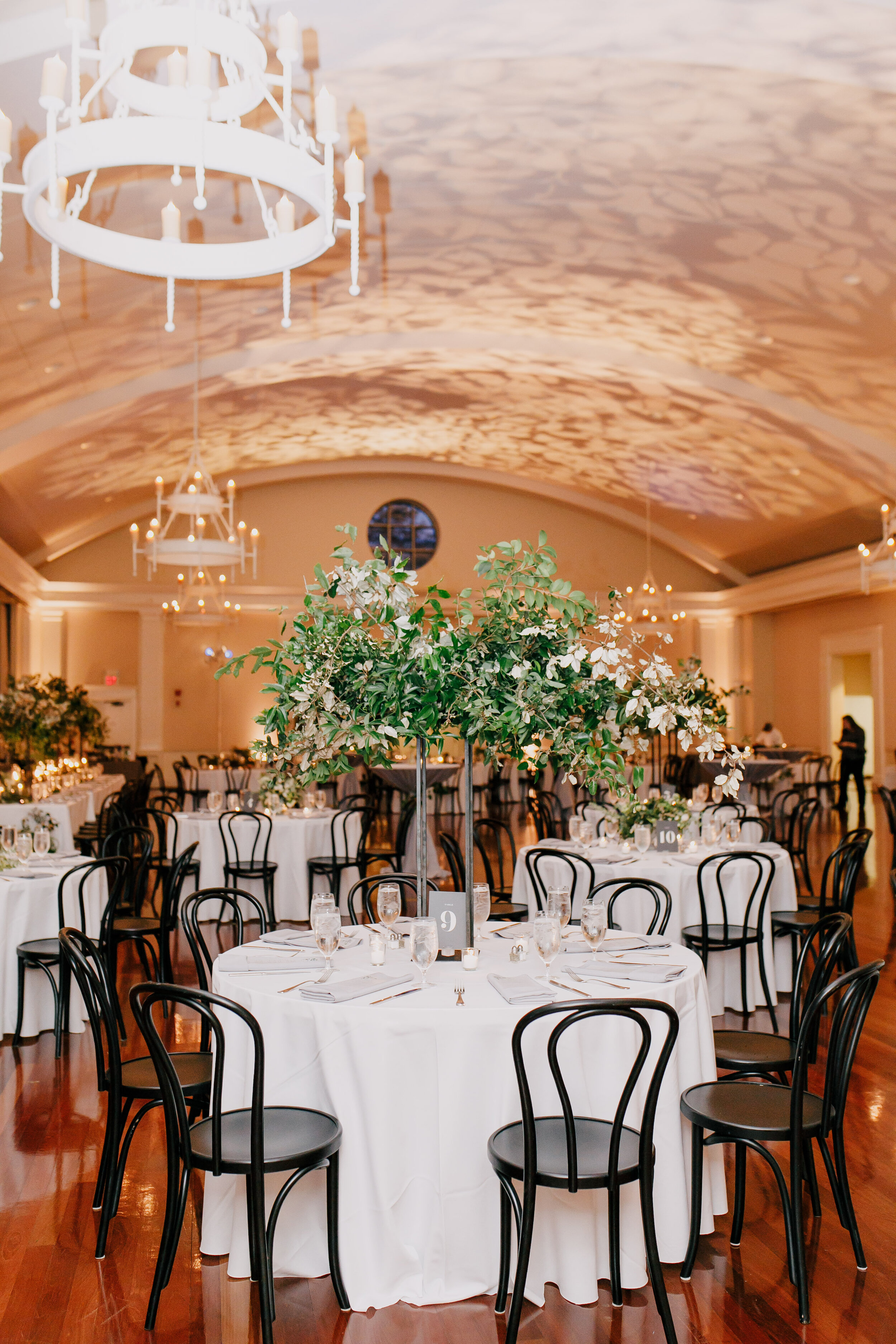Modern Black and White Indoor Reception | Simply Charming Socials | Atlanta Wedding Planner