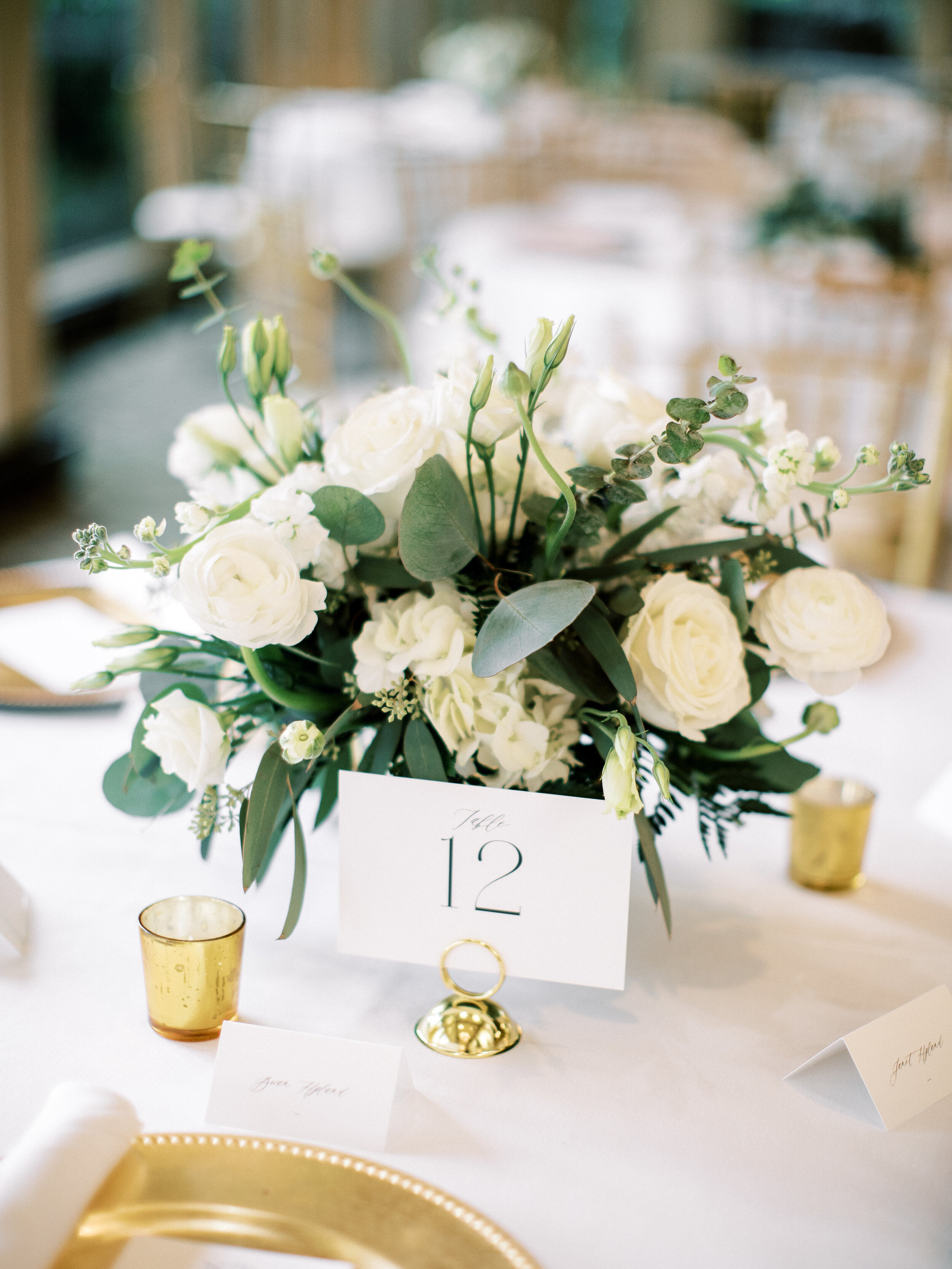 Green and White Table Centerpieces | Simply Charming Socials  | Atlanta Wedding Planner