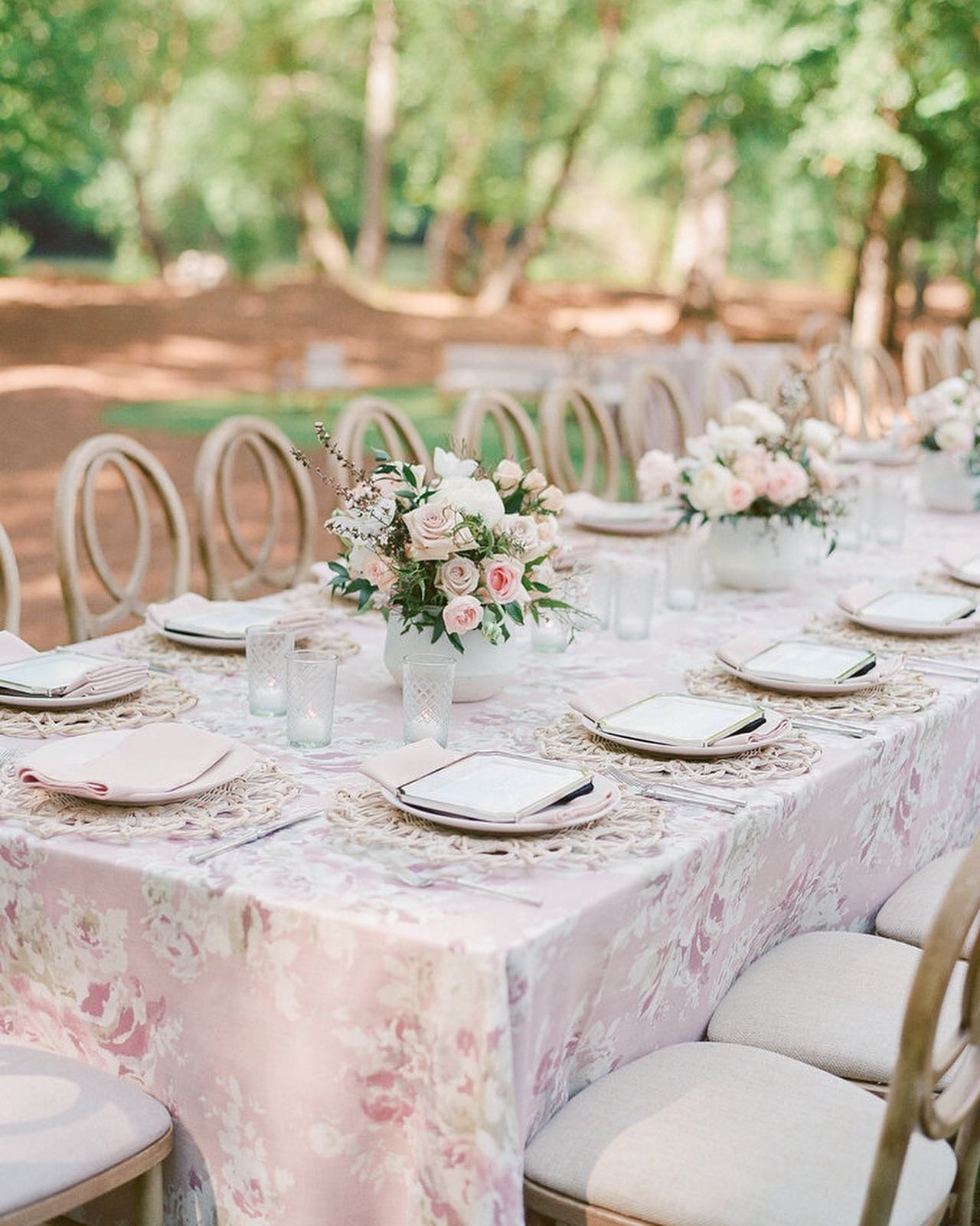 From blush garden party to hot pink pool party. We love a two-in-one celebration. 🌸🎀🦩
.
.
.
.
.
VENUE Private Residence
PLANNING &amp; DESIGN Simply Charming Socials
PHOTOGRAPHY @candace_photography 
RENTALS @eventworksrentals 
LINENS @bbjlatavola