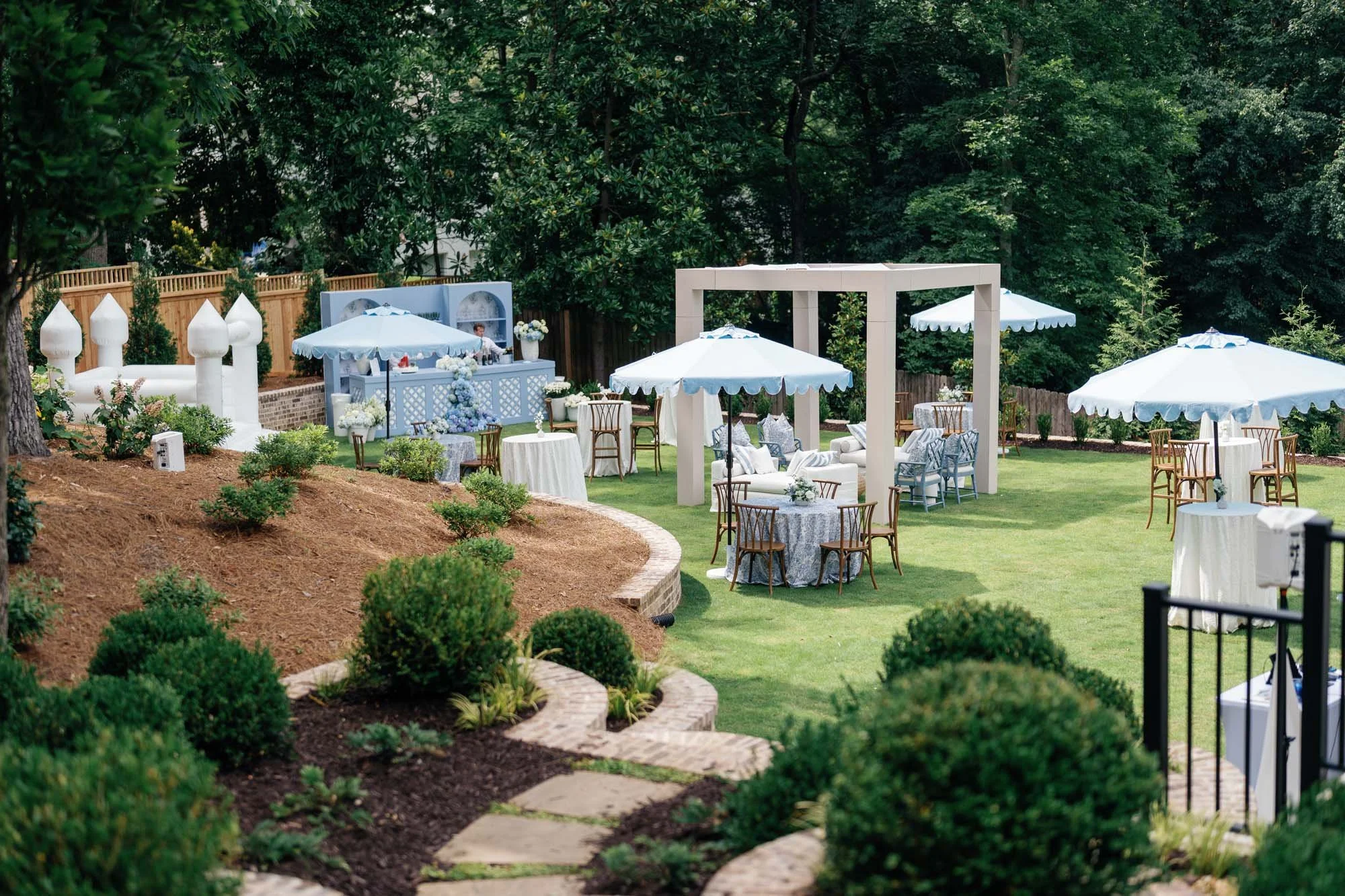 HydrangeaBluesShower-SimplyCharmingSocials-LuxuryAtlantaPartyPlanner-as-seen-in-Martha-Stewart-7.jpg