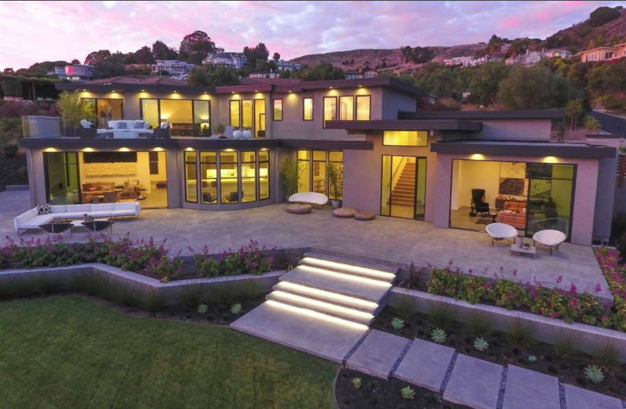 picture 1 page 1 .png