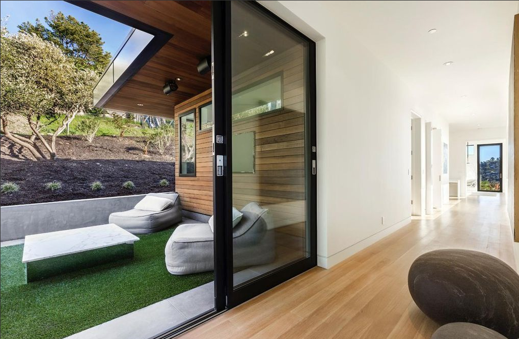 Screenshot 2018-02-27 01.29.56.png