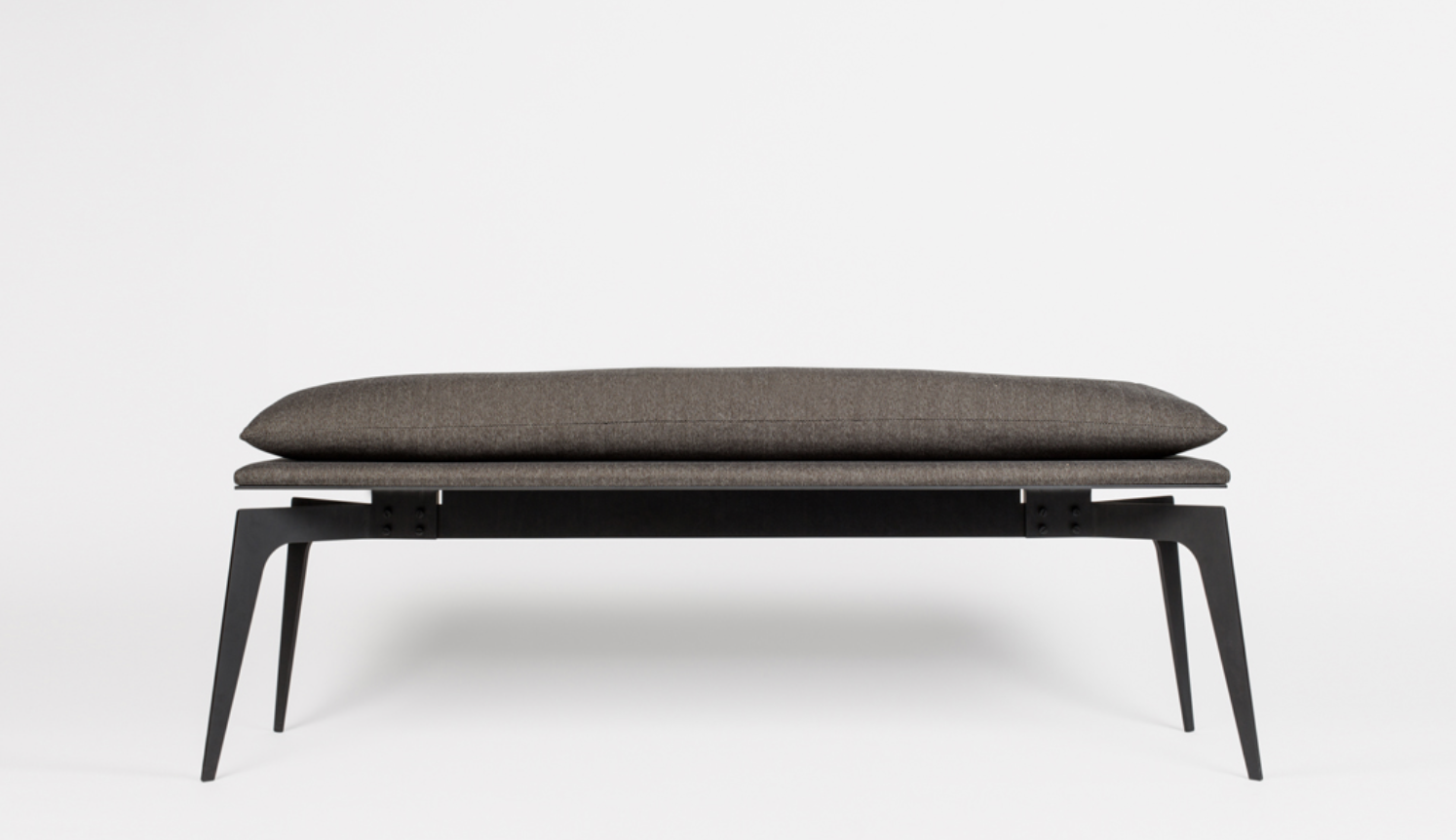 1B5-GABRIEL SCOOT PRONG BENCH.png