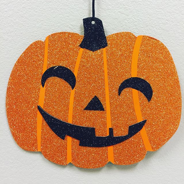 Happy Halloween! Congrats to our raffle winners Arturo, Paulina, and Aaron for guessing closest to 176 pieces of candy in the jar without going over! Please come and claim your free zoom whitening, bleaching trays, and whitening strips!