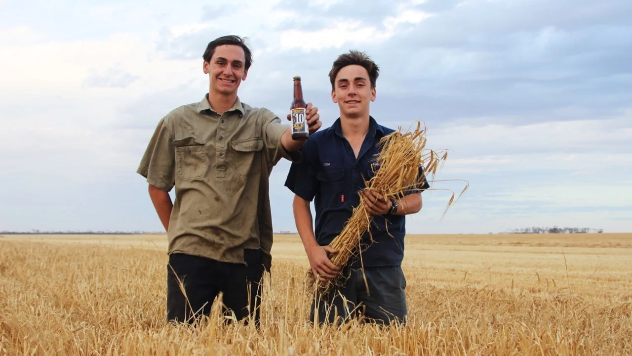 tom-curnow-beer.jpg