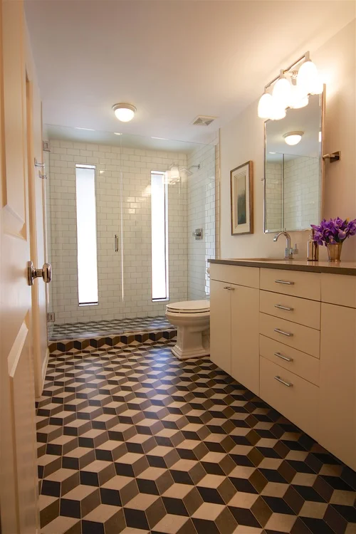 kims bath 2.jpg