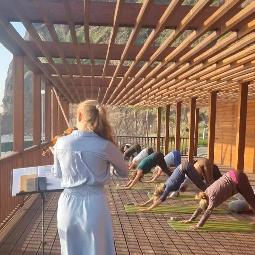 Wellness+Burnout+Retreat+Portugal+Yoga.jpg