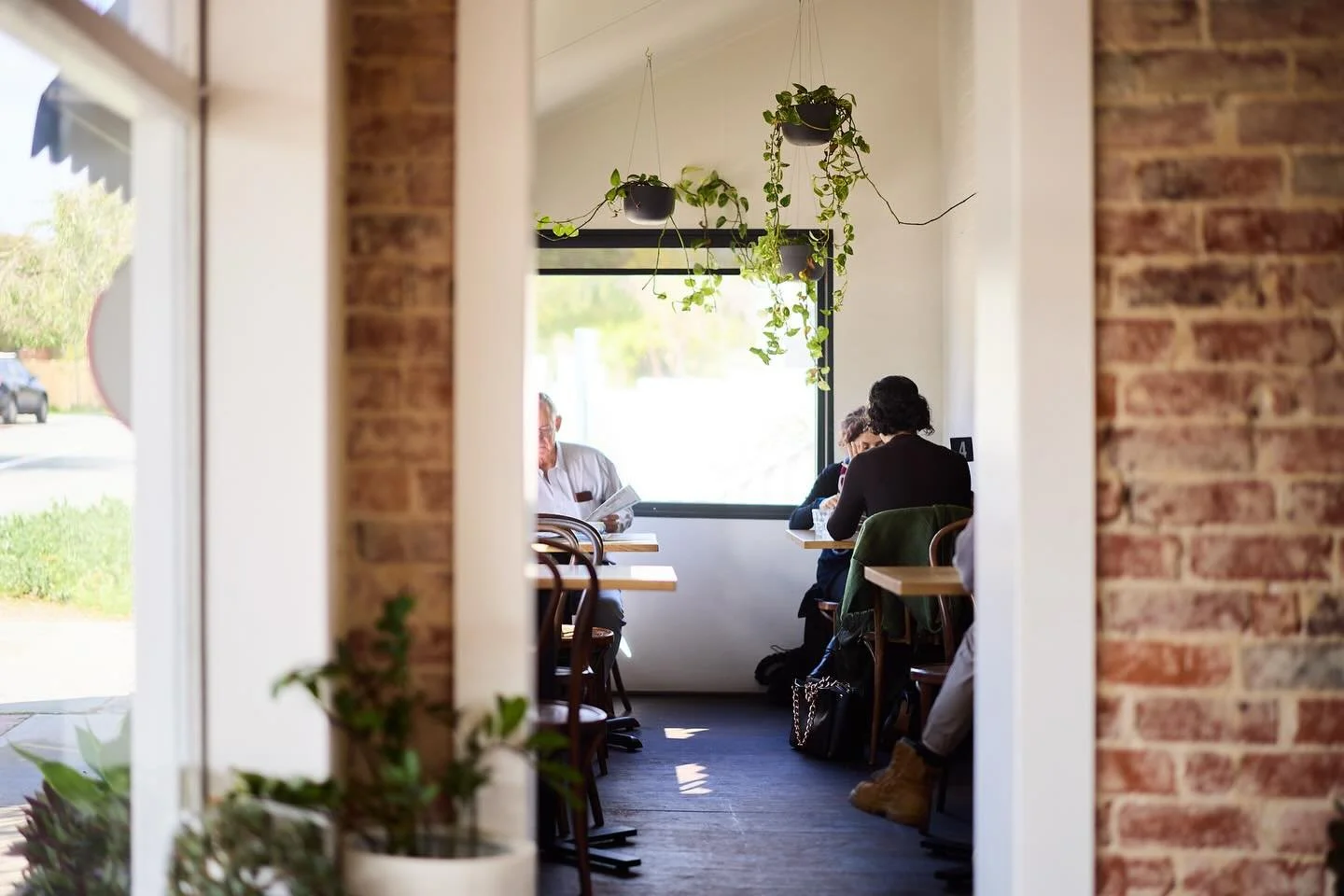 Today is our last day of trade for 2025. We will close at 1.30pm (kitchen closes at 1pm) and reopen Tuesday 6th January. Merry Christmas! 
📷: @jessicawyld