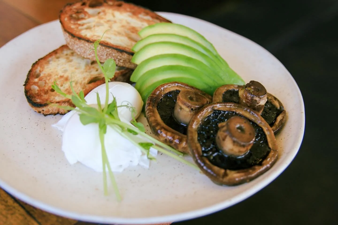 Poached eggs with toast and add some sides.
.
.
.
.
#thelittlebanksia #perthcafe #perthfood #urbanlistperth #breakfastinperth