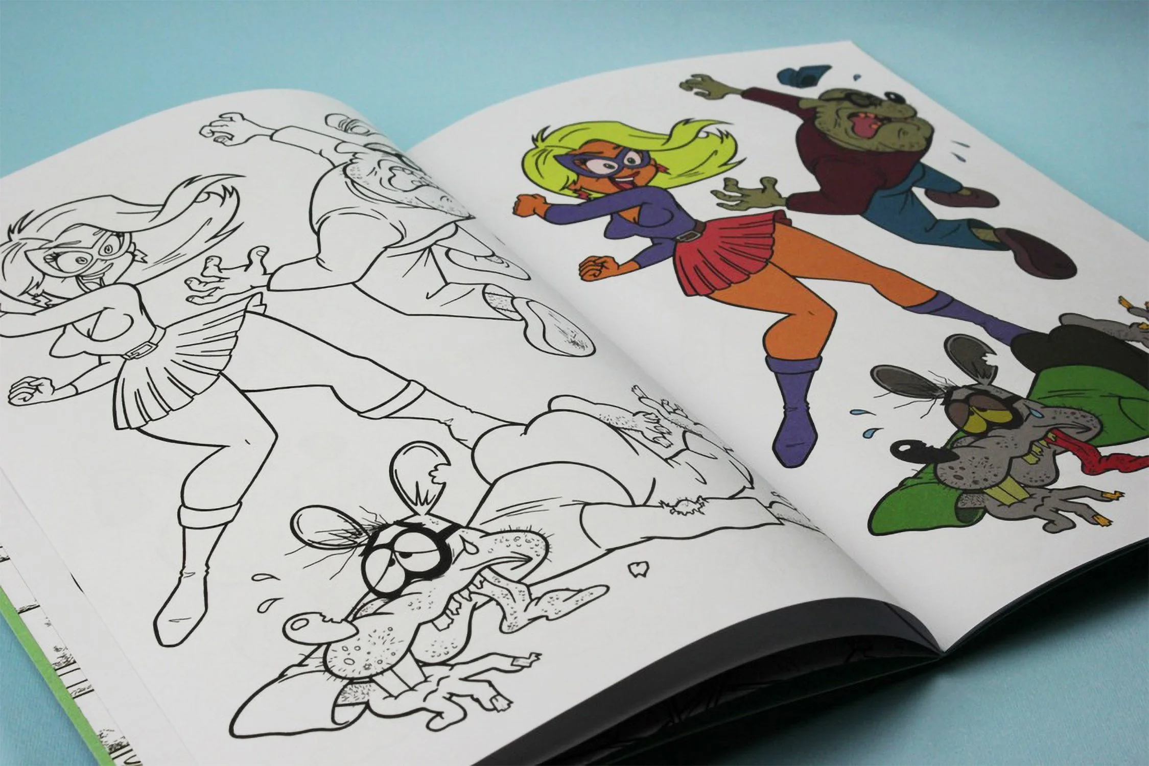 colouring_book_photo_01_website.jpg