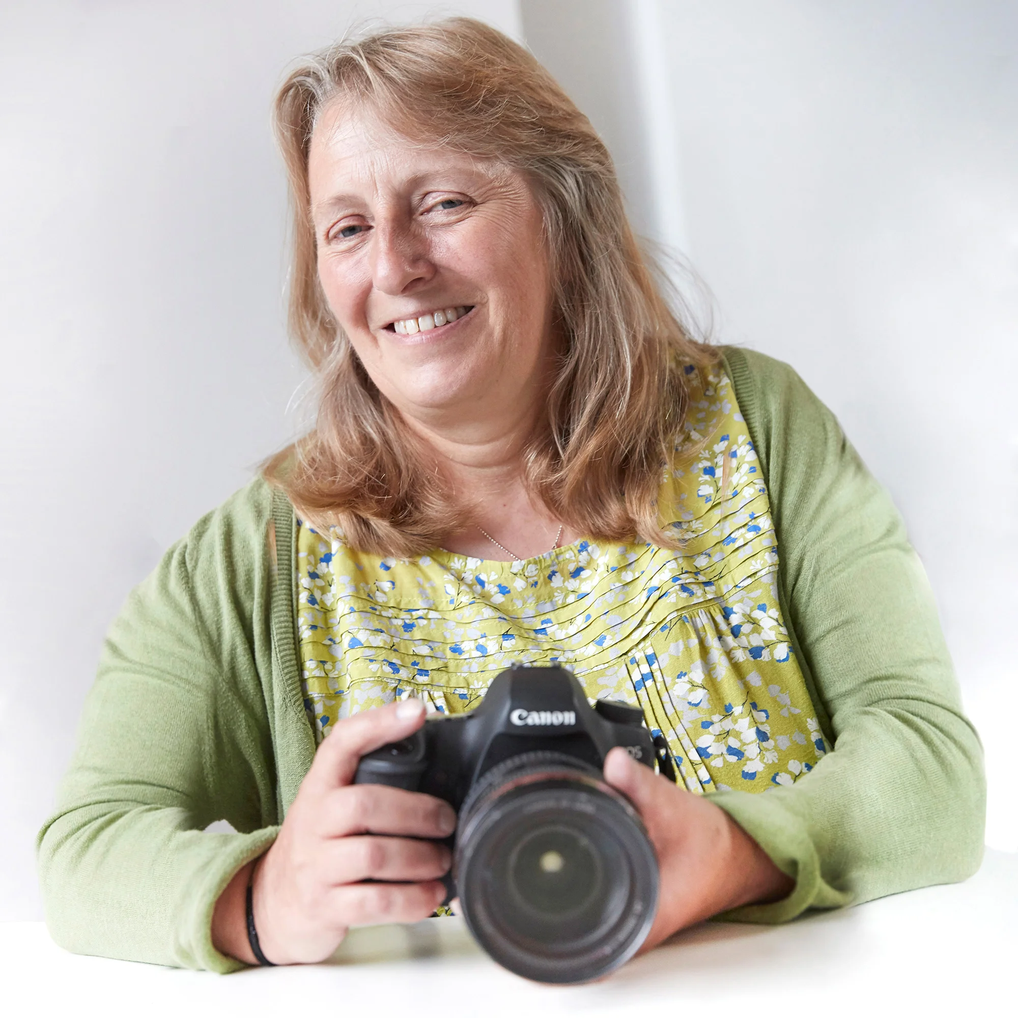yardley-arts-tutor-tracey-sherwood.jpg
