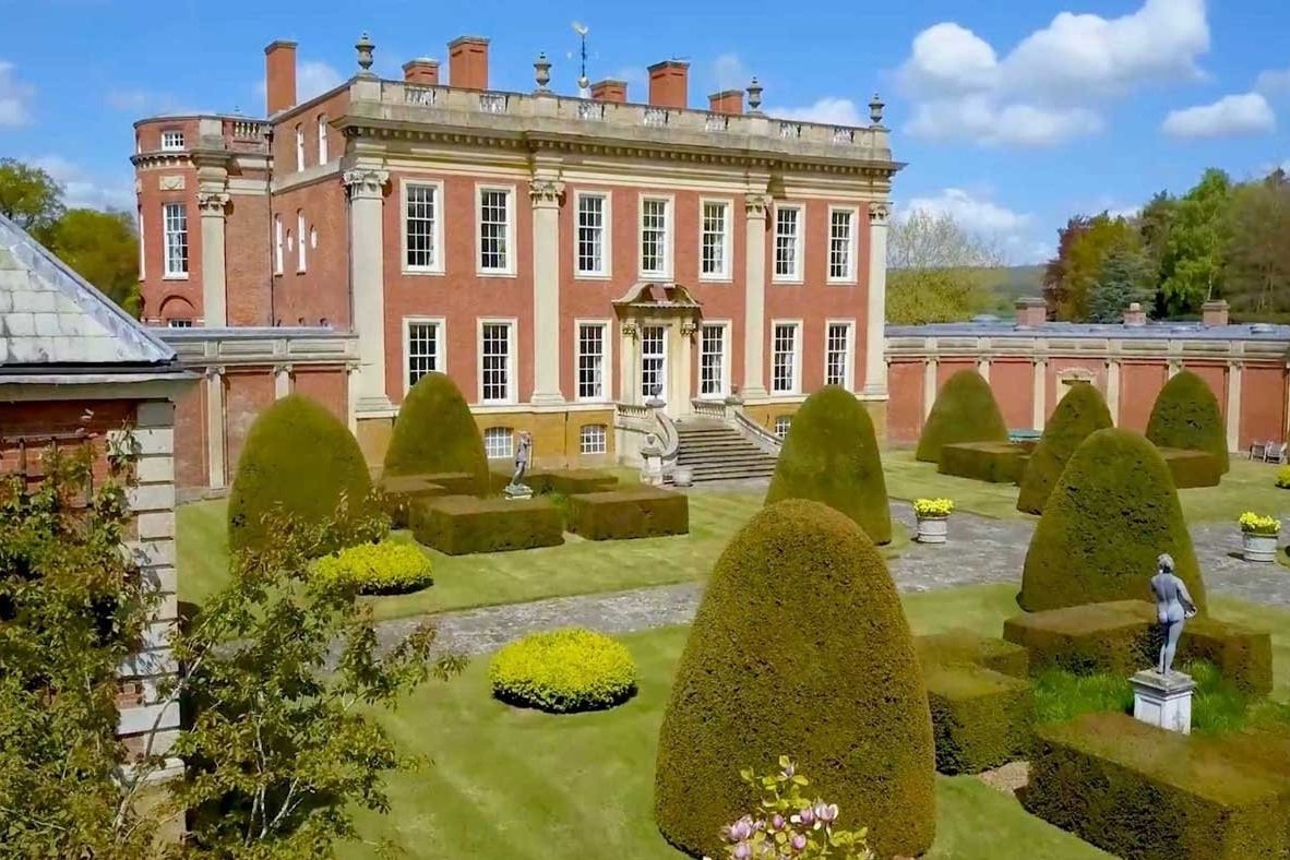 Cottesbrooke Hall &amp; Gardens