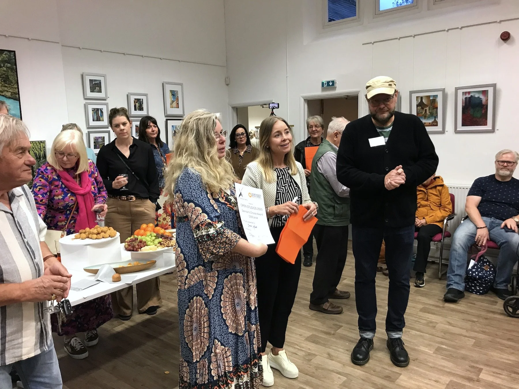 PV_SarahHutt_prizewinner announcement.jpg