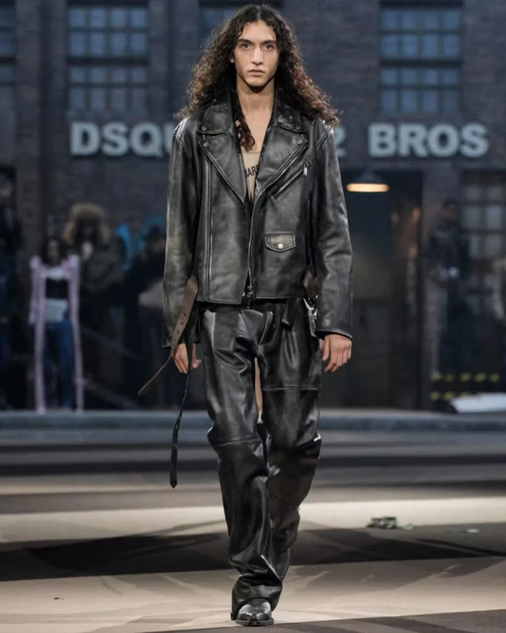 &hellip;Friday inspiration : We&rsquo;re still not over the DSquared 30th anniversary AW25 co-ed show 🙌

We make custom leather jackets シ Made in Tuscany, Italy 🇮🇹 Fatto a mano, slow fashion, made to order only, which means ZERO waste 🌍 We only p