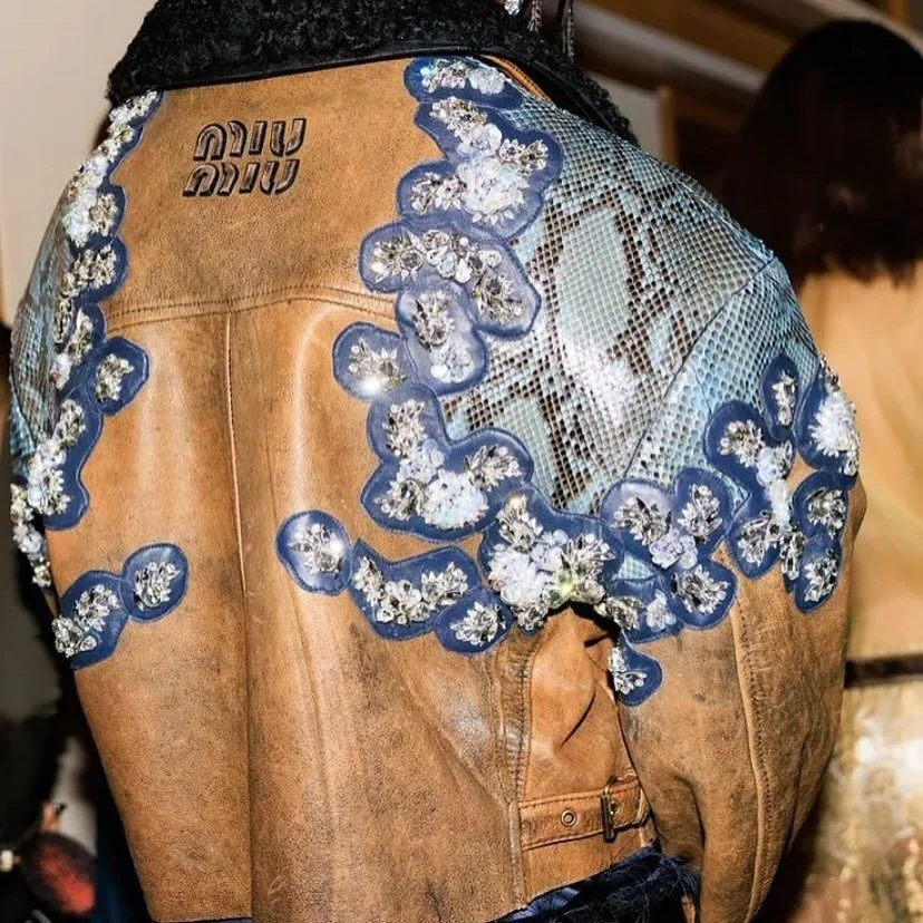 &hellip;Tuesday inspiration : this insane Miu Miu leather jacket 🙌

We make custom leather jackets シ Made in Tuscany, Italy 🇮🇹 Fatto a mano, slow fashion, made to order only, which means ZERO waste 🌍 We only produce what is pre-ordered. And final