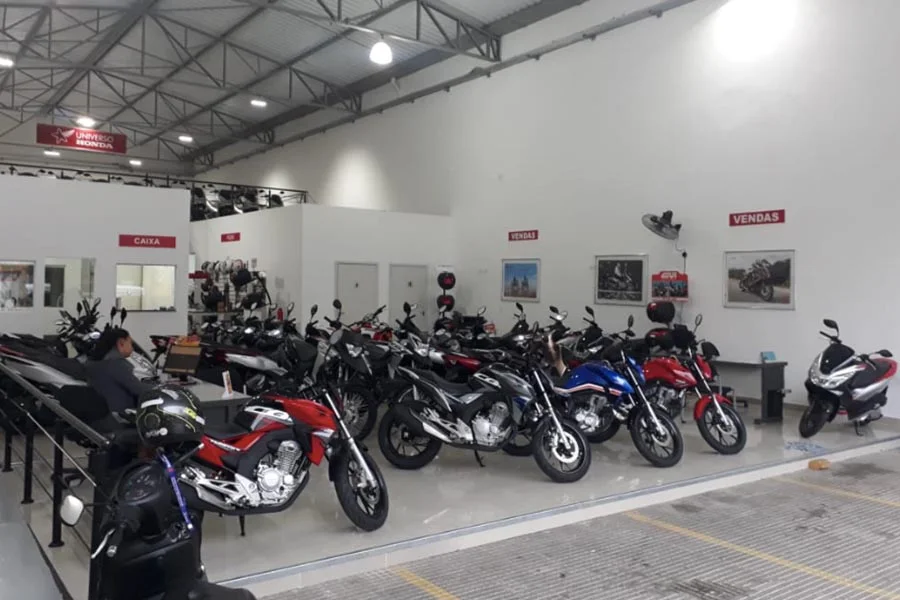techcorp-engenharia-obras-comerciai-universo-honda-003.jpg