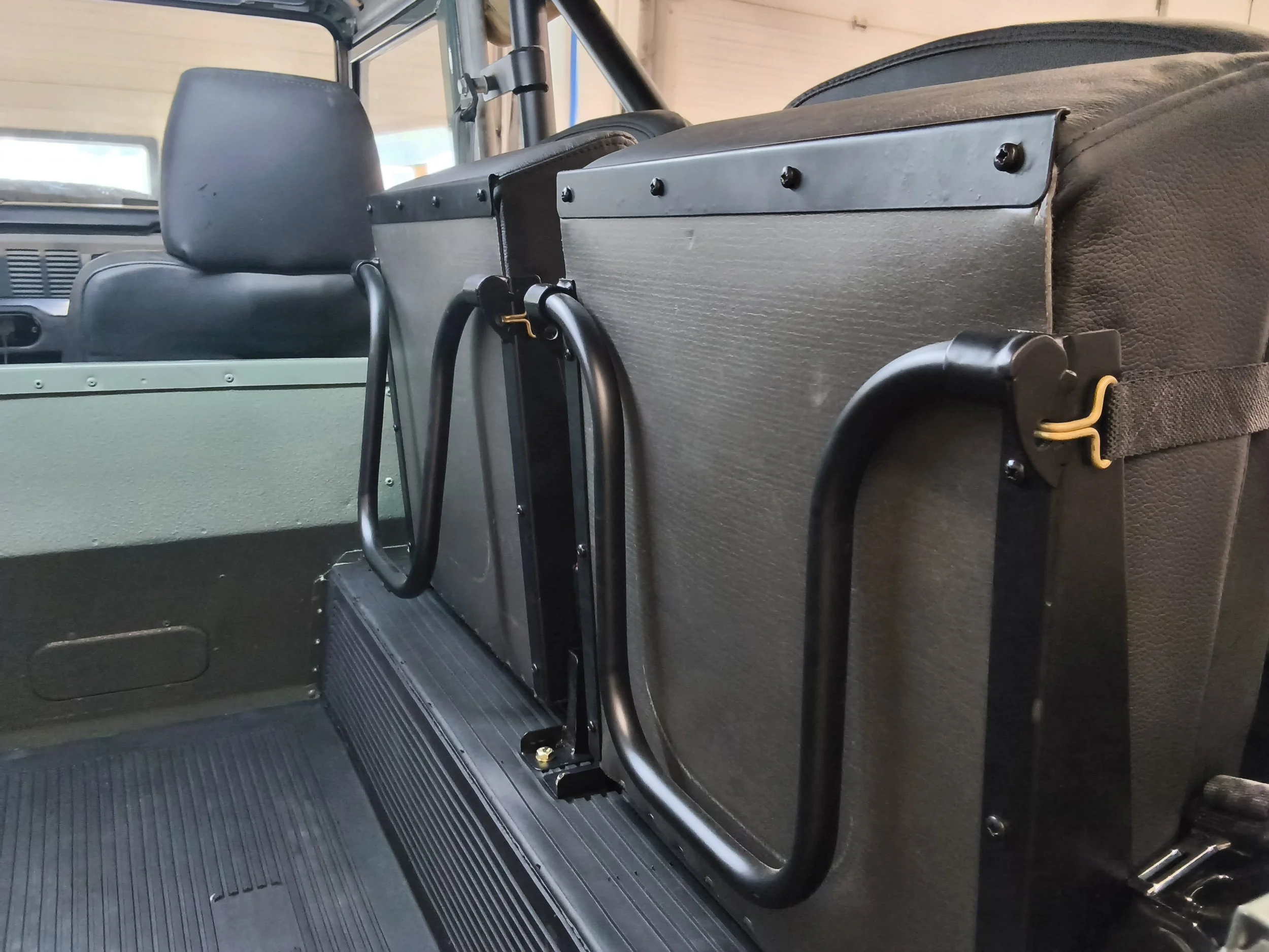 Defender rear seats