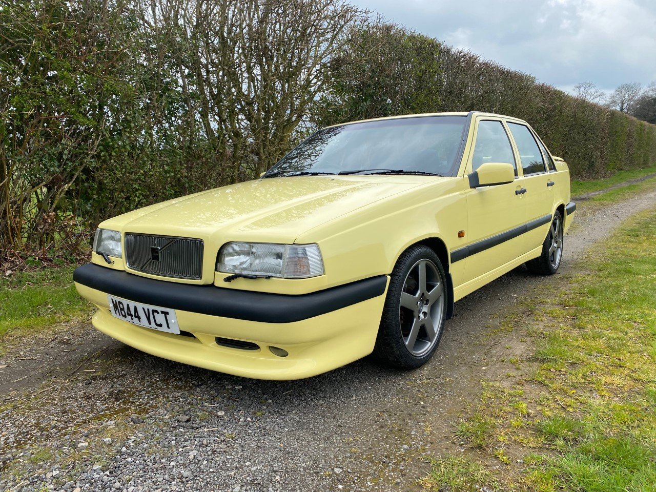 Volvo 850T5-R, One Owner from New.