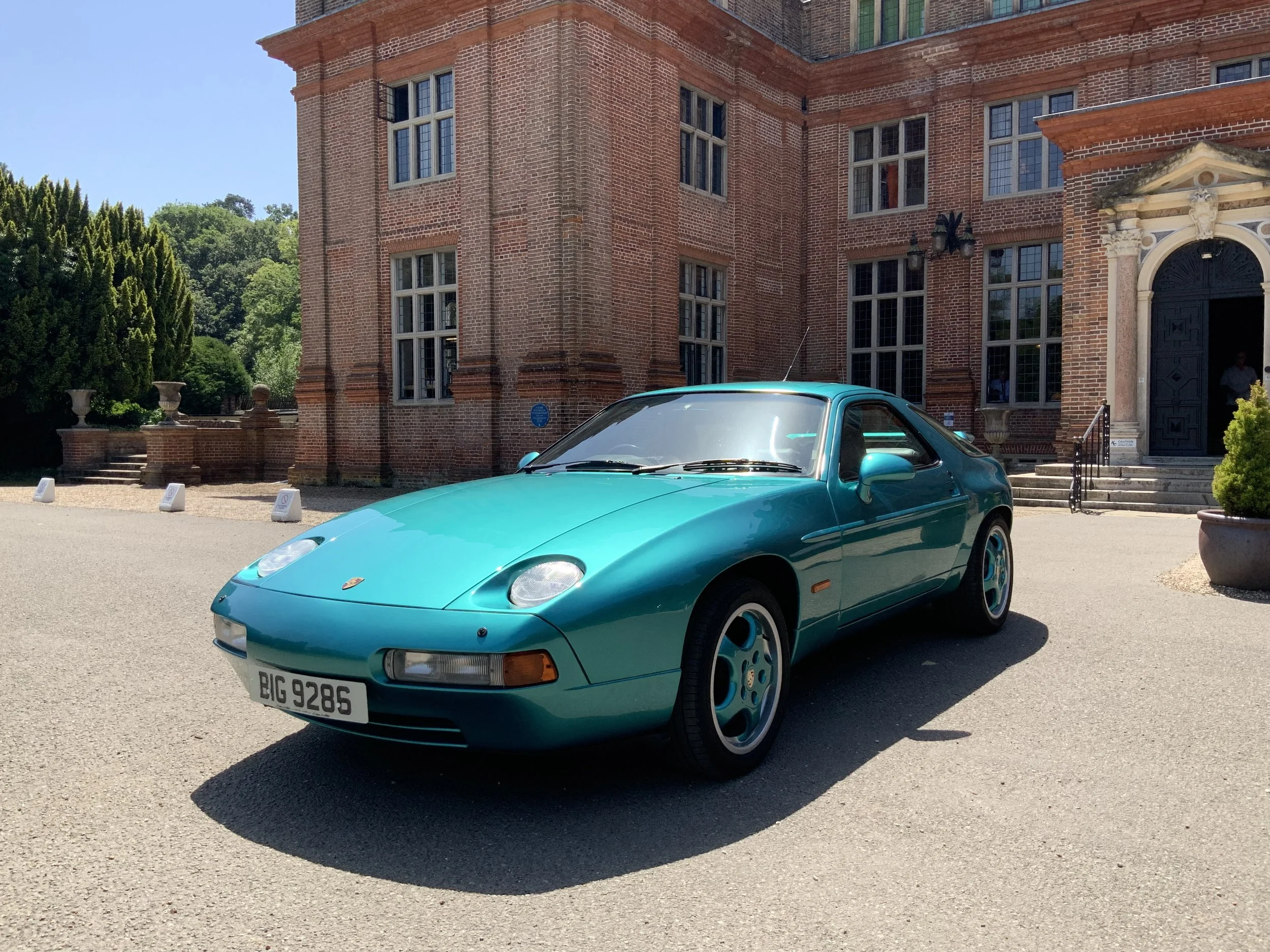 Porsche 928 GTS - Wimbledon Green Metallic
