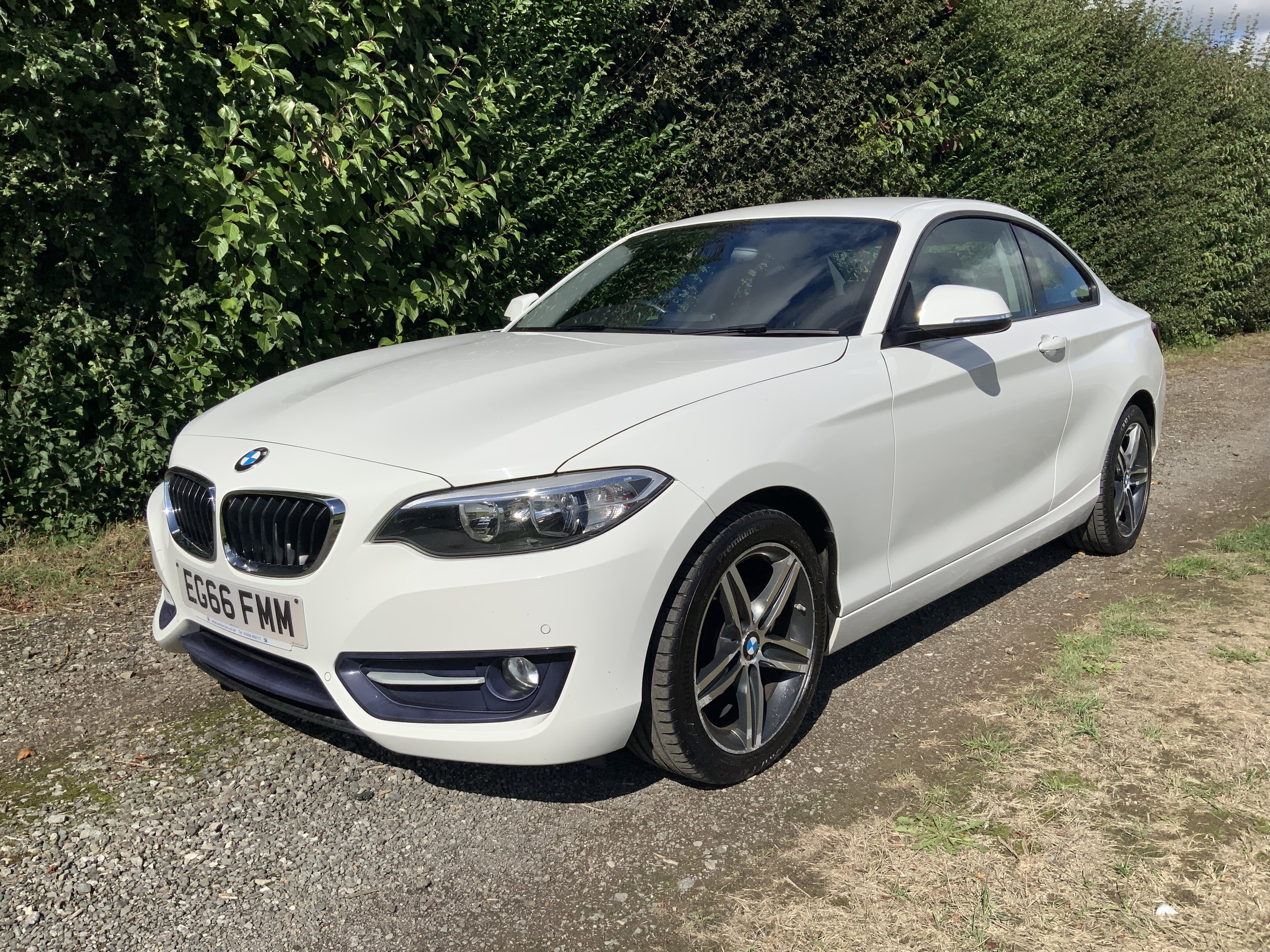 BMW 218i Sport - 8 Speed Auto