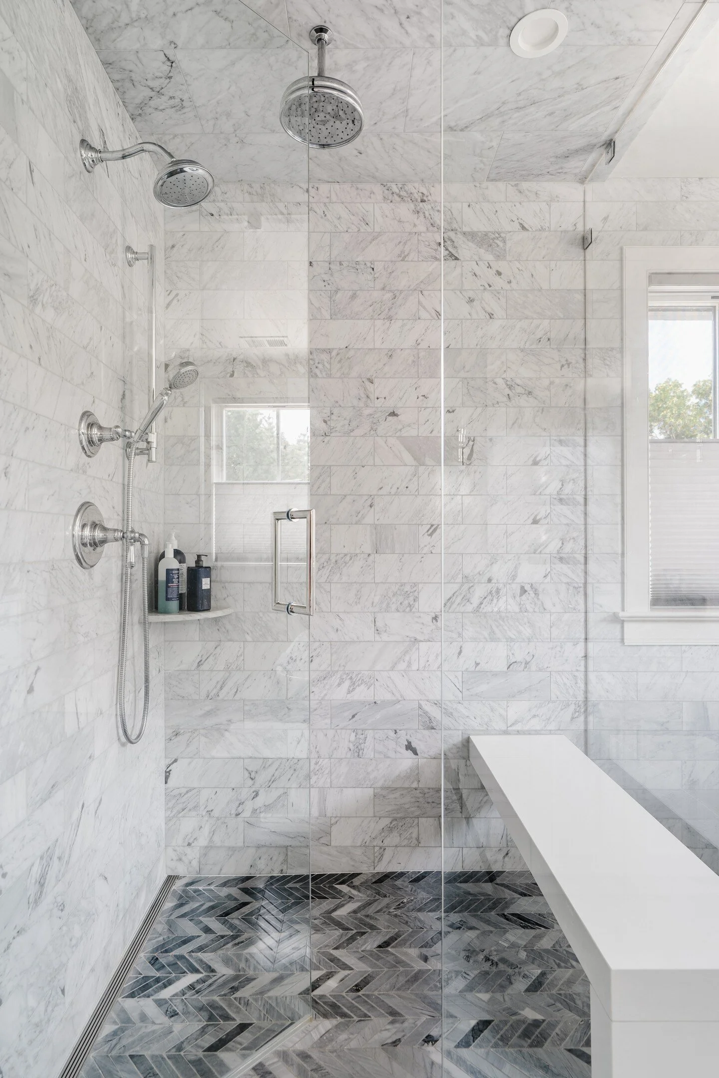 Floating shower benches are my new fav.
Designed by Katy Skye Interiors - Built by Britman Construction
*
*
*
*
*
#2022trends #interiordesigner #interiors #denverdesigners #betterhomes #instamood #instaoftheday #coloradohomes #denverhomes #bestofdesi
