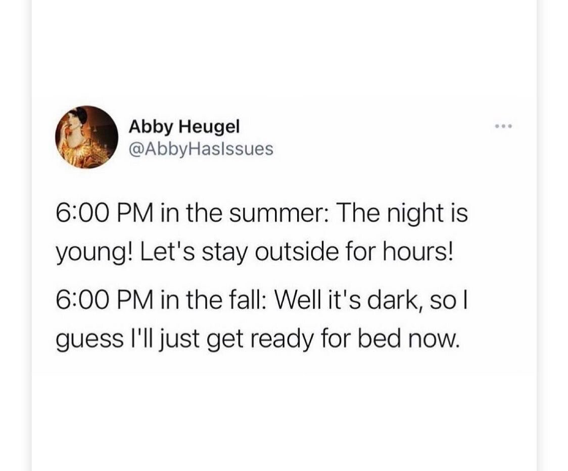Hello. It is me 👋🏼 

Especially when we change the clocks tonight! I turn into MawMaw 👵🏼 when the sun goes down at 5:30p. 

Dinner. PJs. Bed. 

🤣🤣🤣 

#saturdayfun #saturdaymeme