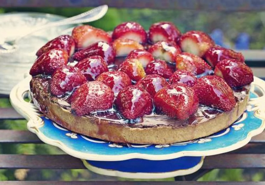 Chocolate Strawberry Tart