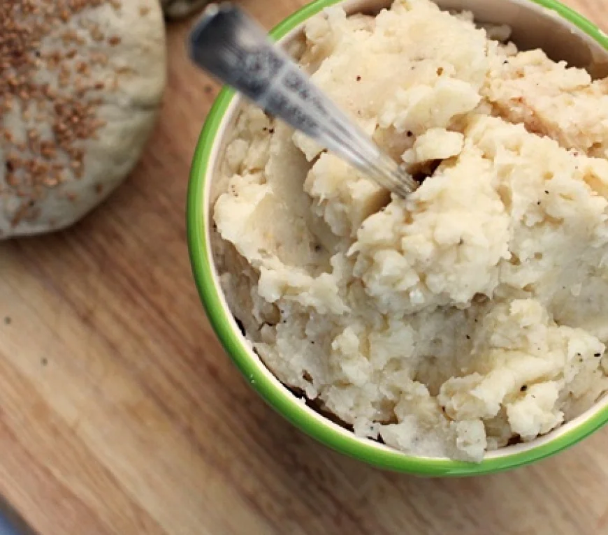 Celeriac, Parsnip and Potato Mash with Frizzled Leeks