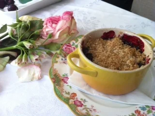 Cherry crisp