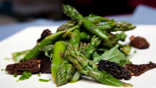 Asparagus with Morels