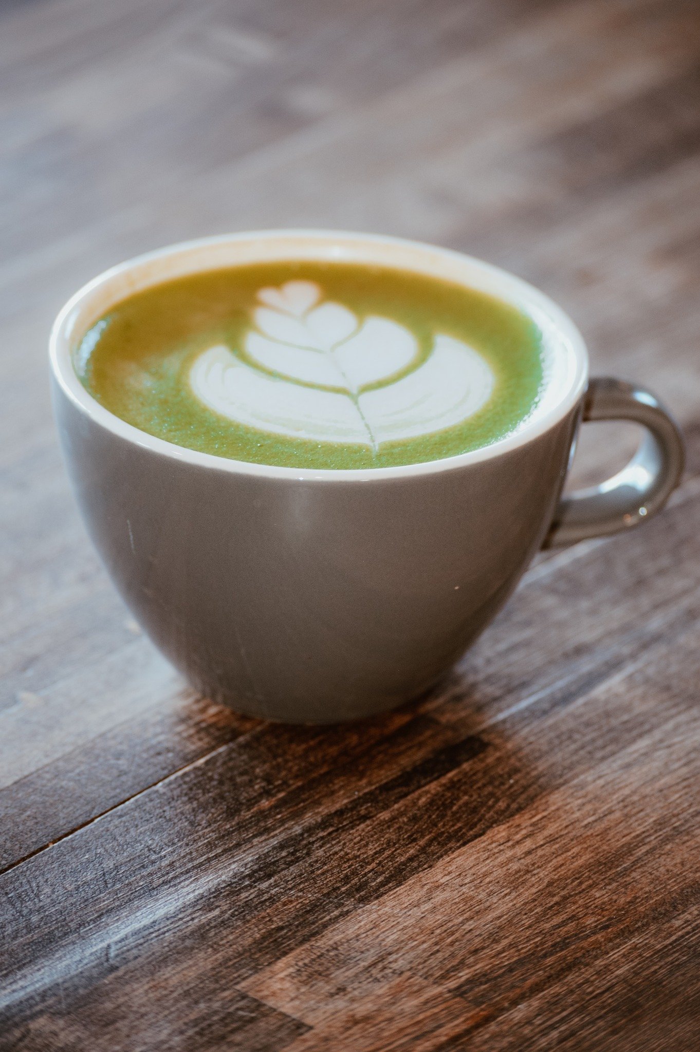 Everyone is writing home about our new matcha latte from @drinktenzo. A creamy and indulgent warm beverage that combines the vibrant green tea flavor of matcha powder with steamed milk. It's not only delicious but also packed with antioxidants and nu