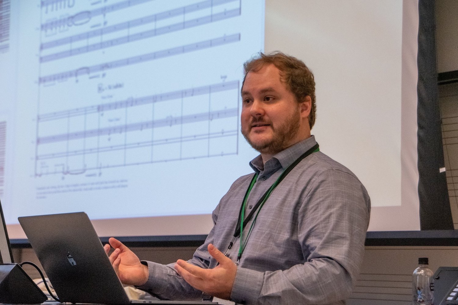 Stephen Cabell teaching music theory