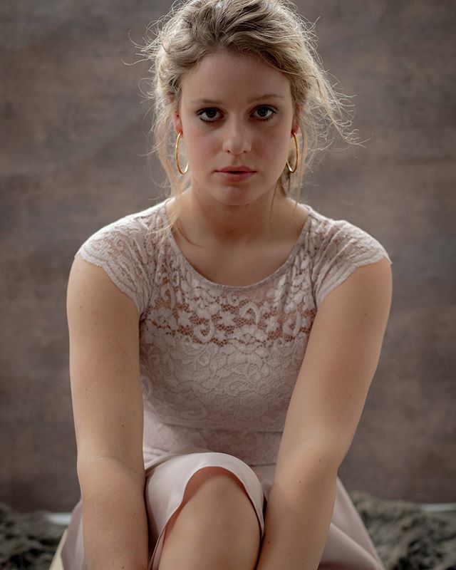 Her soul is fierce
Her ♡ is Brave
Her mind is Strong
______
Tieners go Glamourstyle © Kim Holterman Photography
#21diner #21dinerinspiration #21 #birthdaygirl #uitnodigingen #bestfriendgoals #sweetsixteen #16 #examenfeestje #eenvoorindeboeken #pictures #ootdfashion #gooisch #glamour #fotograafzwolle #gooi #gooischmeisje #celebratelife #tieners #fotoshoot