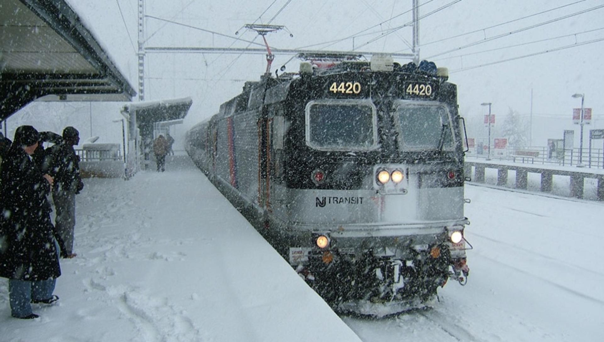Train in snow.png