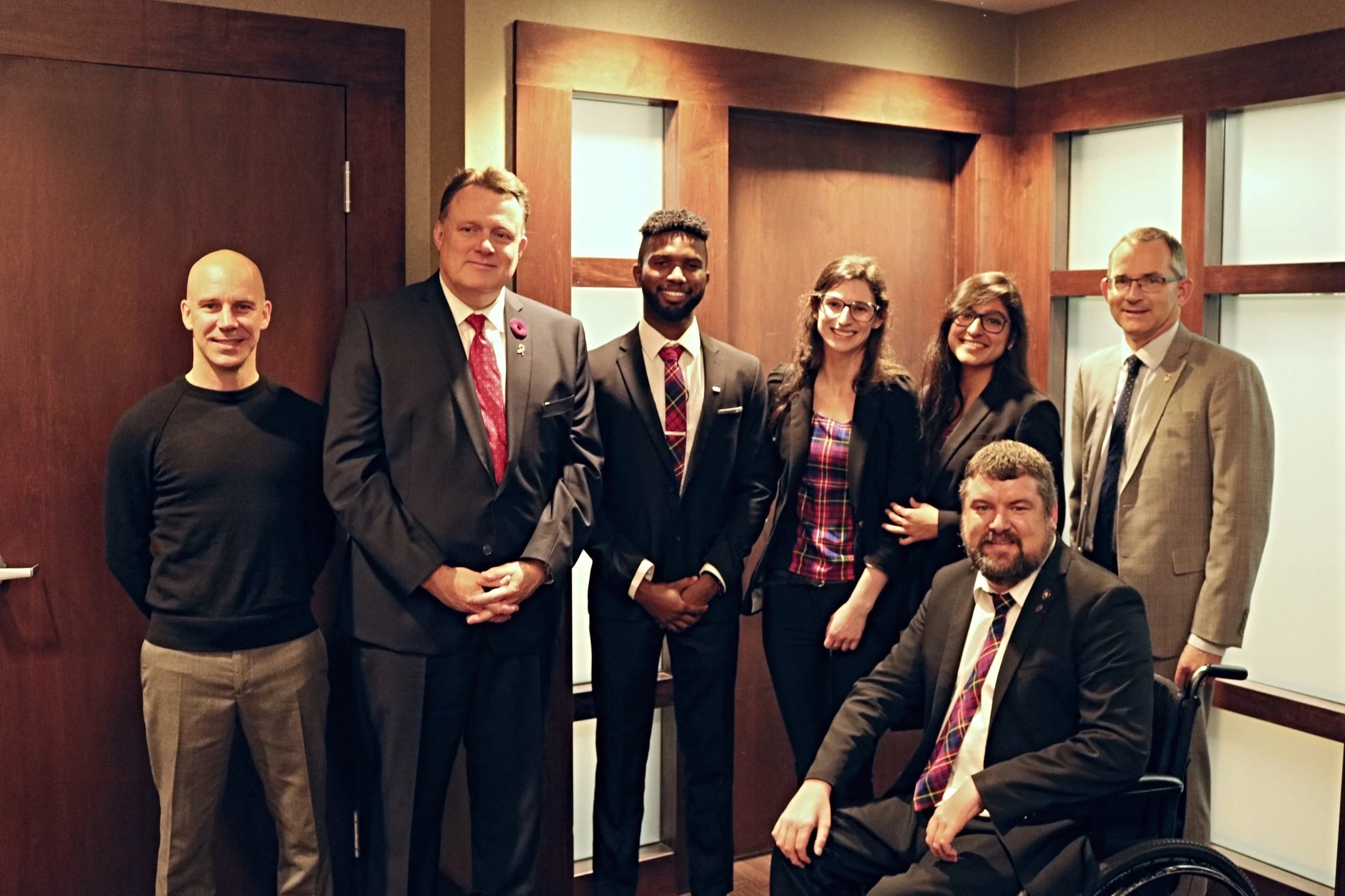 Halifax Mayor Mike Savage watched a presentation by Enactus team members before they head to the Global Restaurant Leadership Conference in Dubai next week. Pictured here (l-r) Jason Turner, Senior Project Manager, Saint Mary’s University Entrepreneurship Centre (SMUEC); Mayor Mike Savage; Enactus Saint Mary’s Co-Presidents Ciaro Moxey and Leslie Gates with team member Sehmat Suri; Michael Sanderson, Acting Director, SMUEC; and Dr. Robert Summerby-Murray.