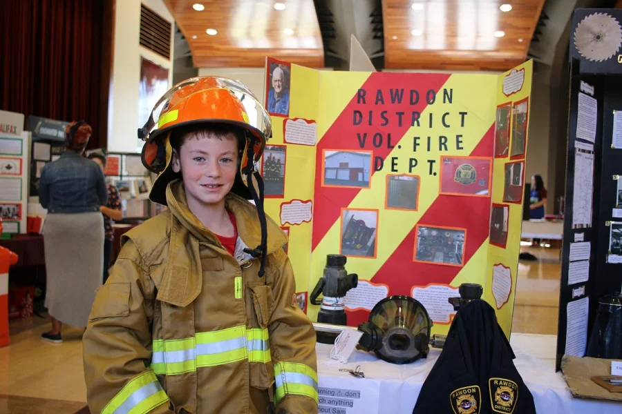 A young participant at the 2018 Heritage Fair.