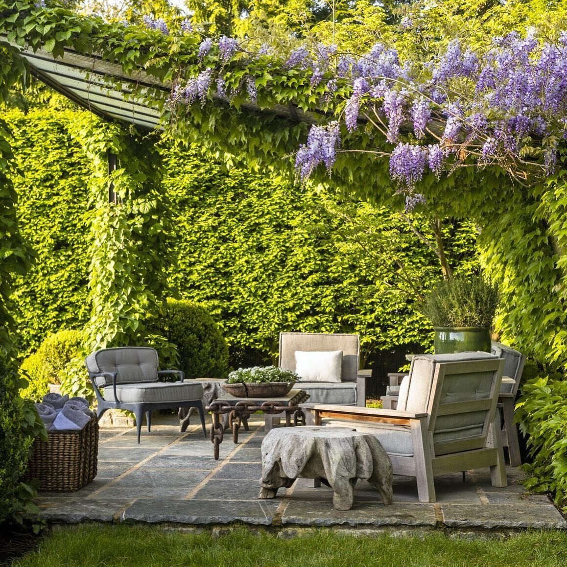 Pssssst. Great news! We&rsquo;ve extended our submissions deadline for VERANDA&rsquo;S World&rsquo;s Most Beautiful Gardens until August 15. Just like summer, there&rsquo;s still time on the clock. Two more weeks to send us your dreamiest porches and