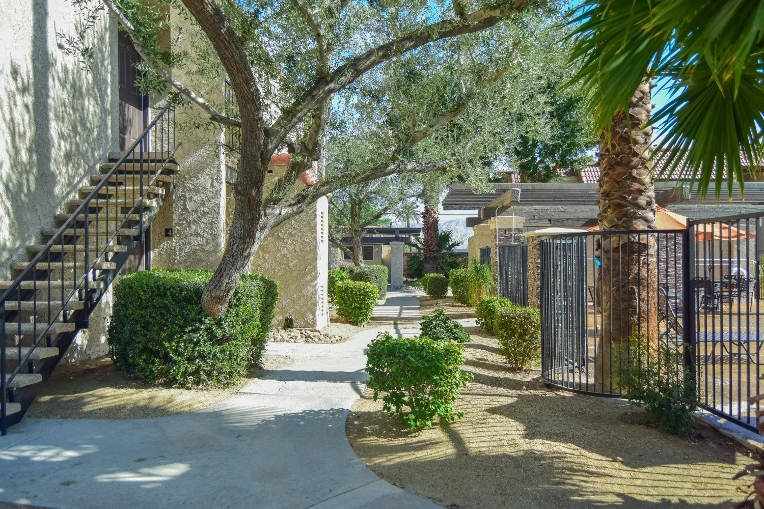 Tres Flores Apartments