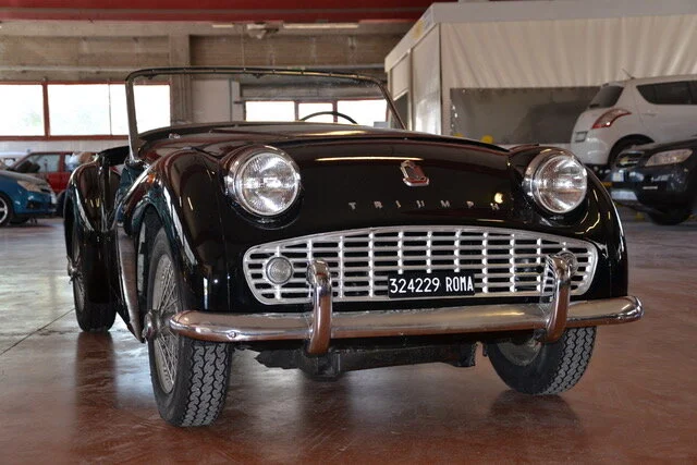 La Dolce Vita and the Triumph TR3A