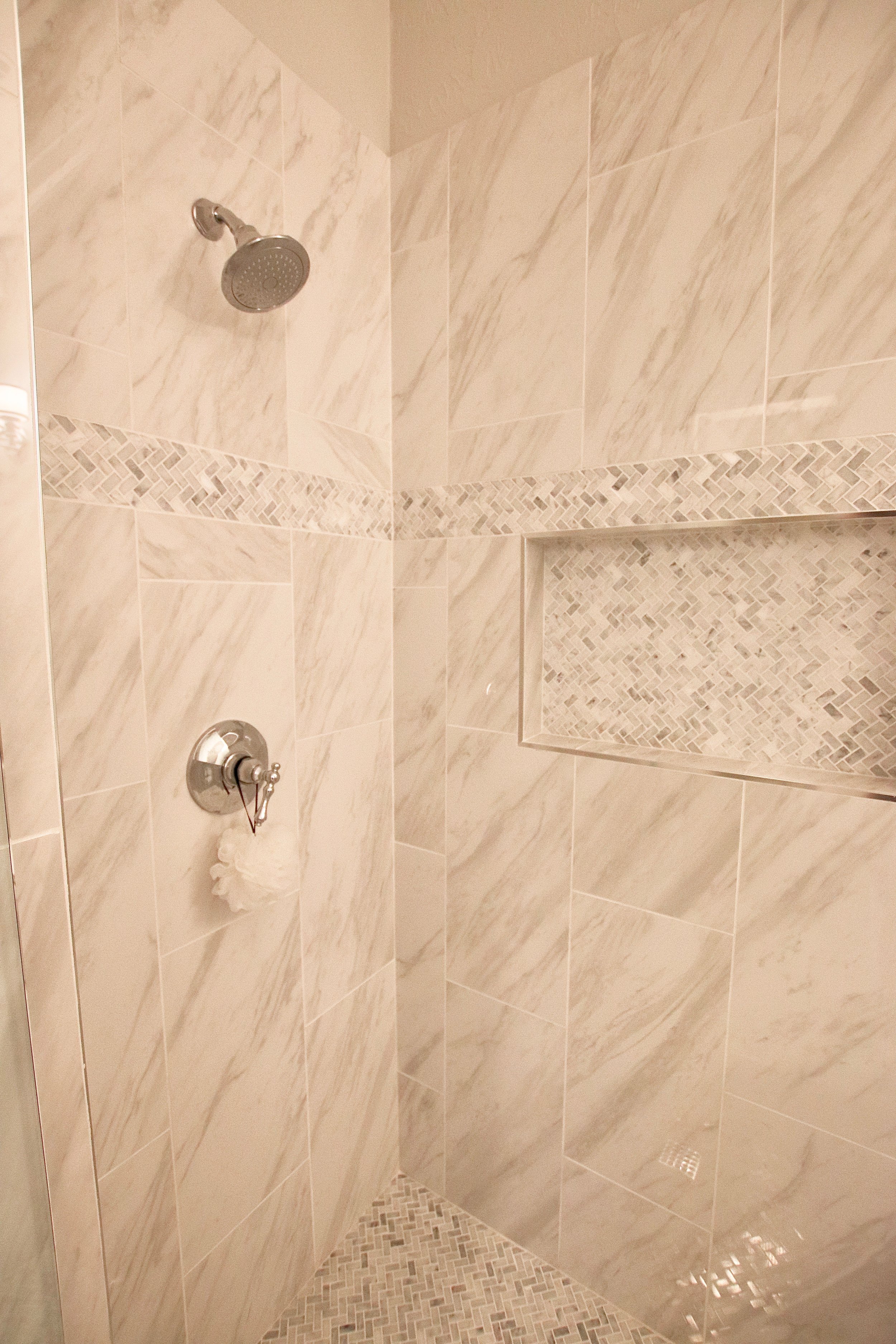 IMG_7549 hill master bath 2 .jpg