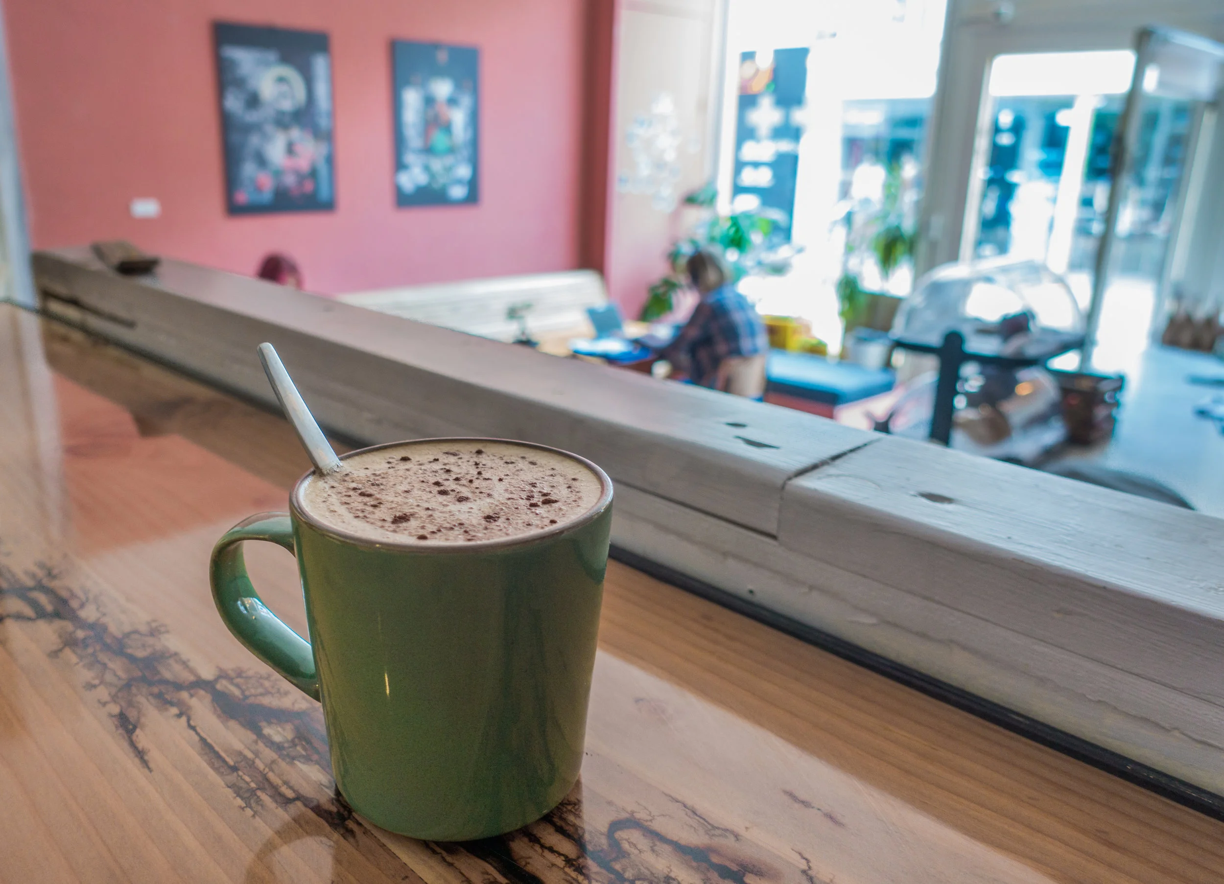 Oat milk dirty chai at MASMAS