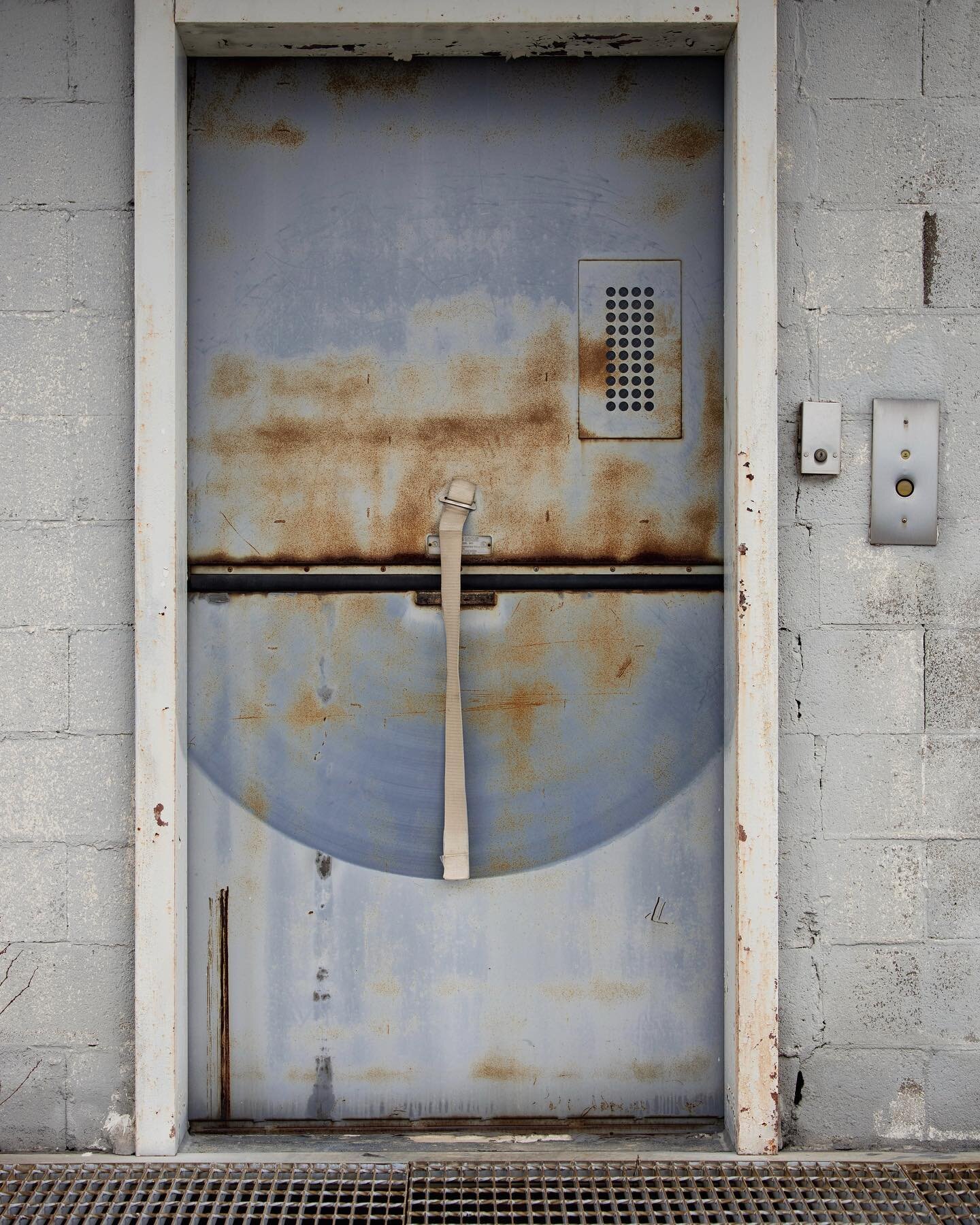 This small freight elevator is located on the rooftop helipad at 222 Mitchell Street in @southdwntn. It&rsquo;s purpose was for secure money deposits from a helicopter directly down to the Citizens &amp; Southern Bank vault on the ground floor in thi