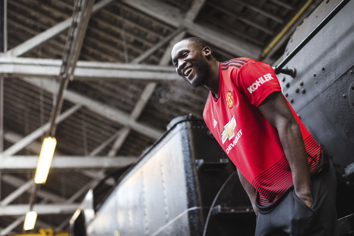 MUFC18-19kit_015_HFR1.jpg