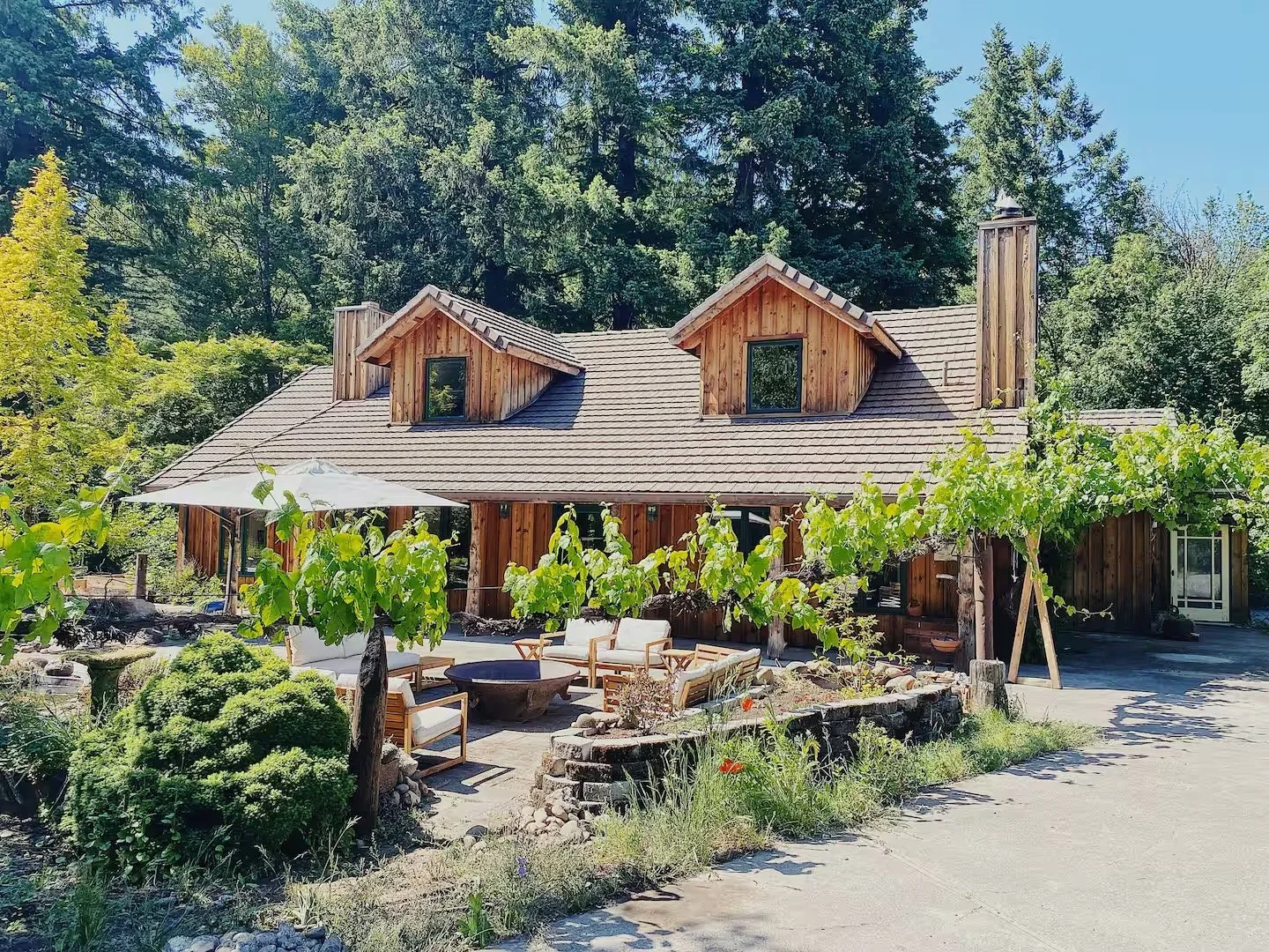 retreat main house 1.jpg