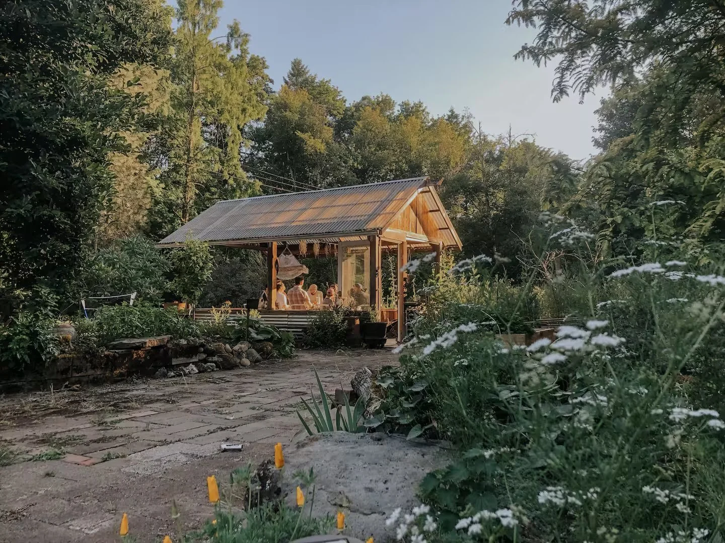 retreat outdoor dining1.jpeg