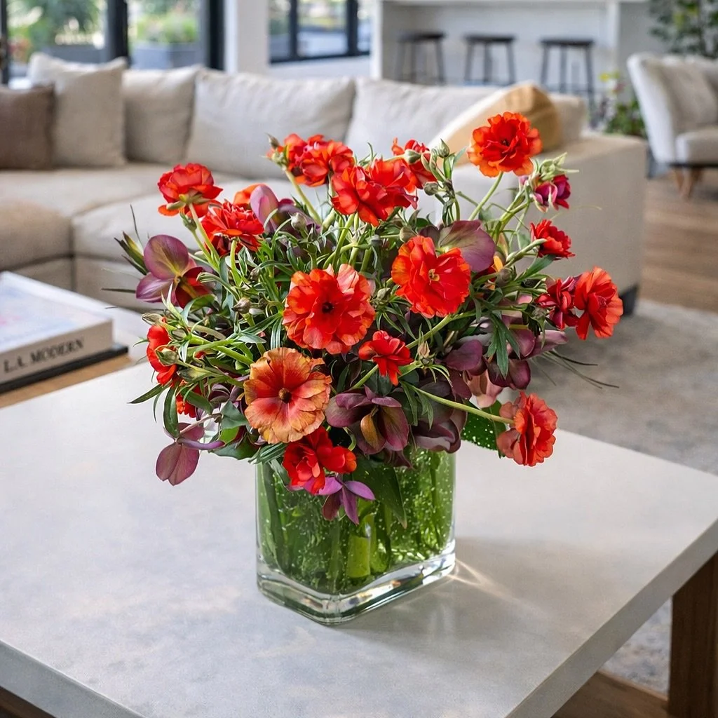 Coffee table today, kitchen tomorrow, that's how I rotate my flowers. I'm loving this tiny arrangement - just butterfly ranunculus + helleborus, super simple and sweet. #valentine #valentinflowers 
www.noovobloom.com