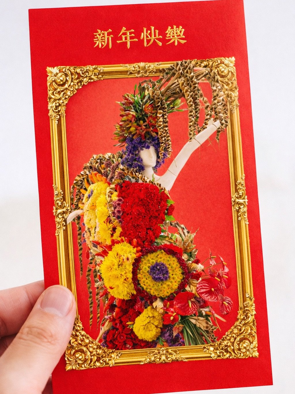 Red Envelop from @fleursdevilles flowershow . 
Happy new year ! @westfieldvf