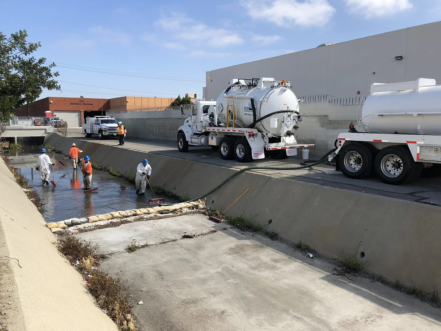 180000 - Spill LACDPW Channel (Small).jpg