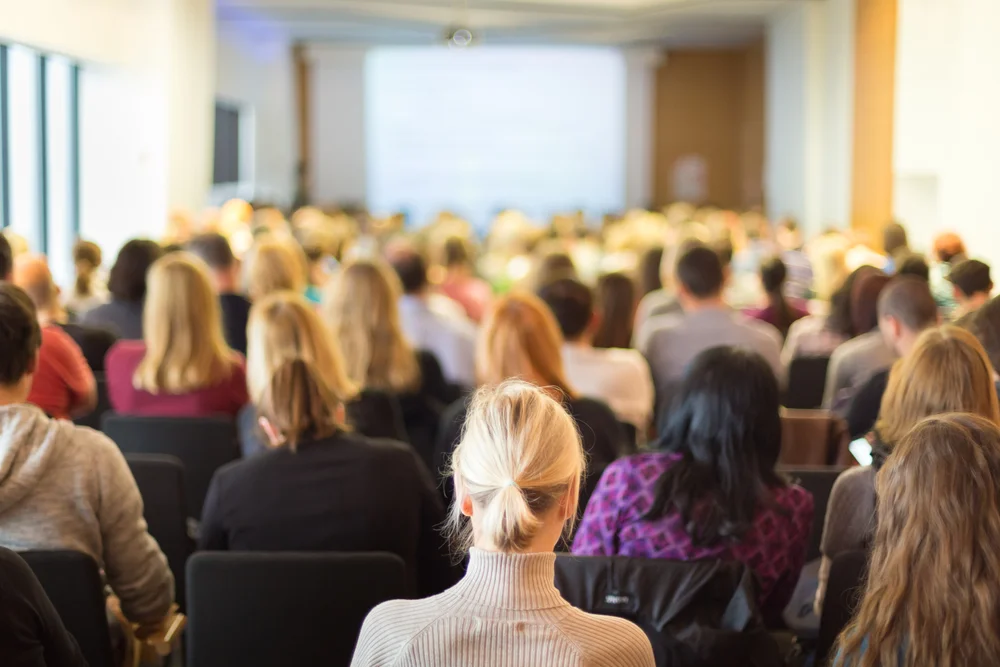abb7dbcb-df4b-43af-a735-a8ab2cca77e3_workshops_shutterstock_240564724.jpg