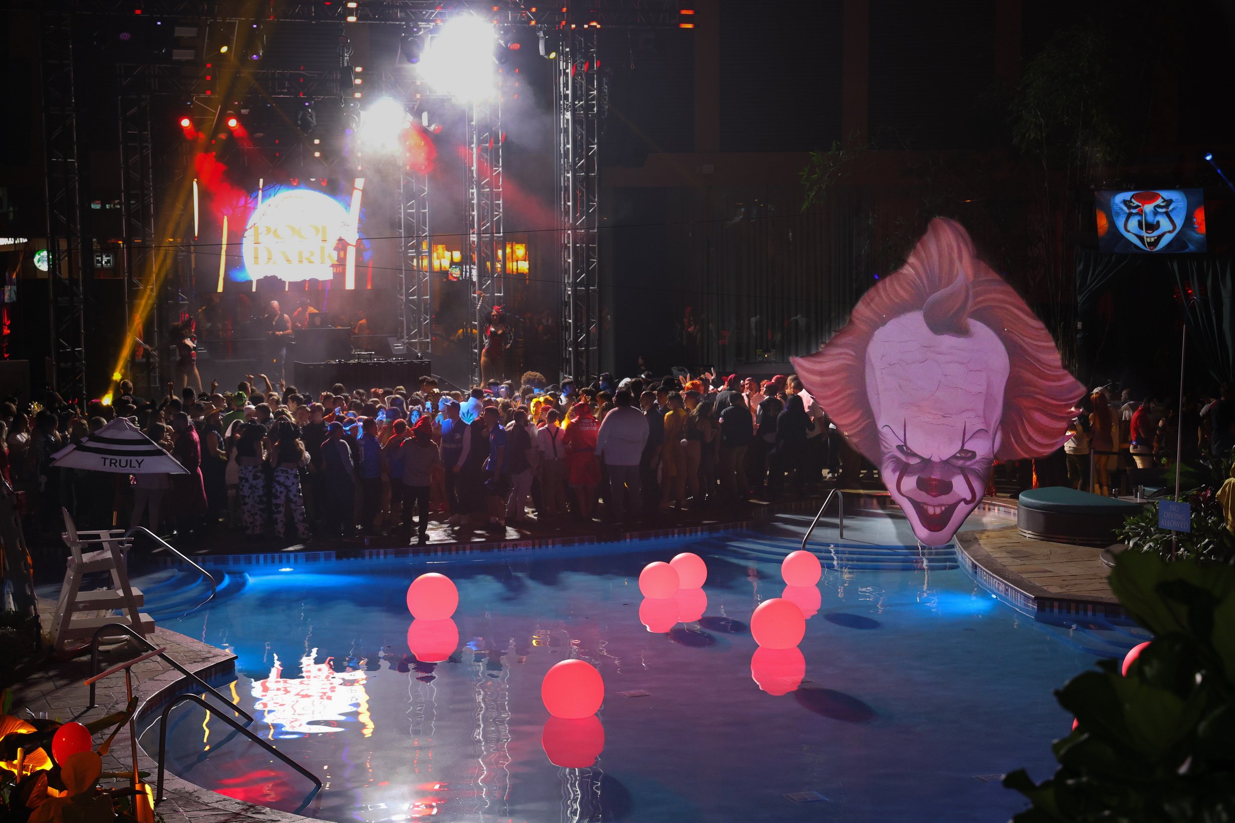 Pauly D at The Pool After Dark